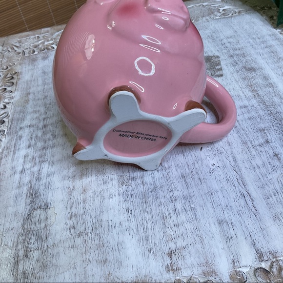 Pig Ceramic Mug Pink - Picture 4 of 6